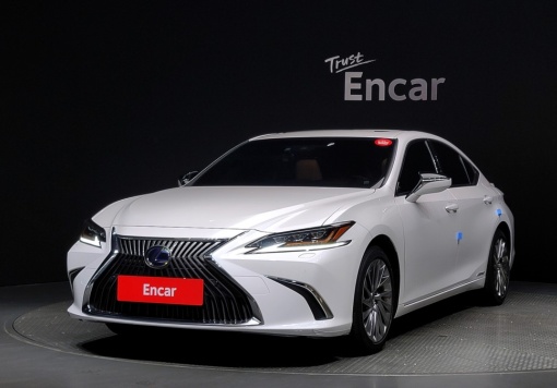 Lexus ES300h 7th generation
