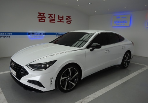 Hyundai Sonata (DN8)