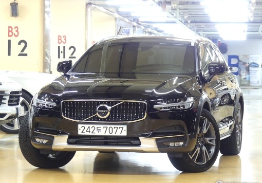 Volvo V90 Cross Country