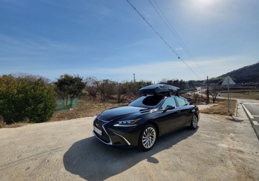 Lexus ES300h 7th generation