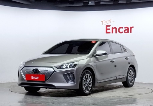 Hyundai The new Ioniq electric