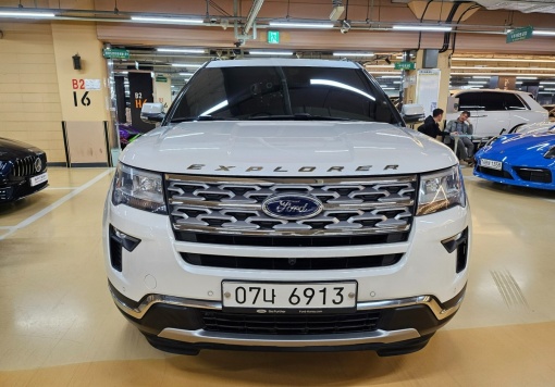 Ford explorer