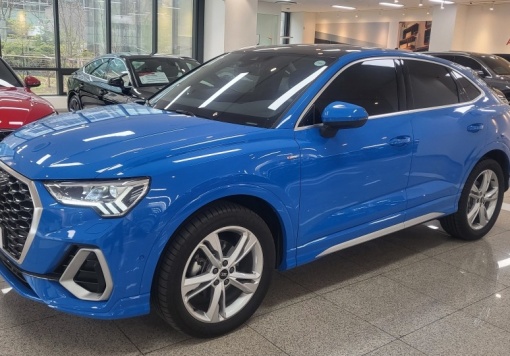 Audi Q3 (F3)