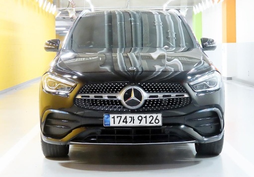 Mercedes-Benz GLA-Class H247