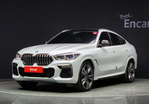 BMW X6 (G06)