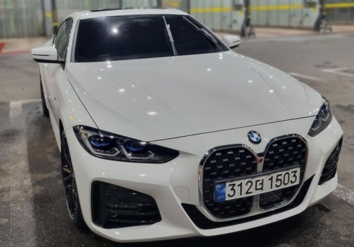 BMW 4 series (G22)