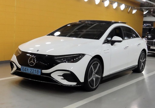 Mercedes-Benz EQE-V295