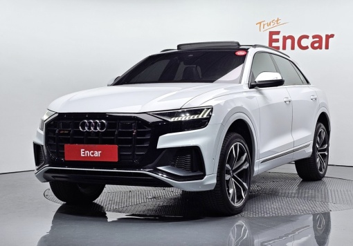 Audi SQ8