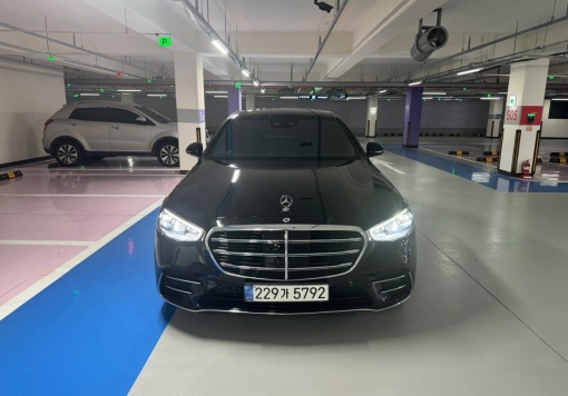 Mercedes-Benz S-Class W223