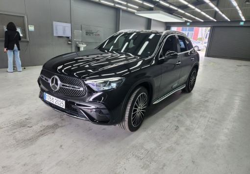 Mercedes-Benz GLC-Class X254