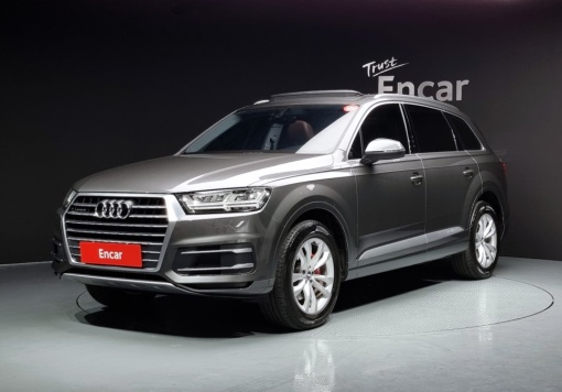 Audi Q7 (4M)