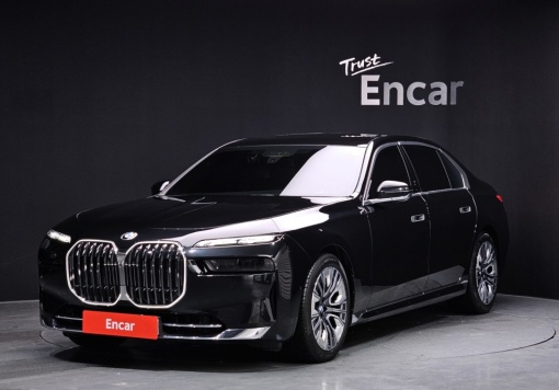 BMW 7 Series (G70)