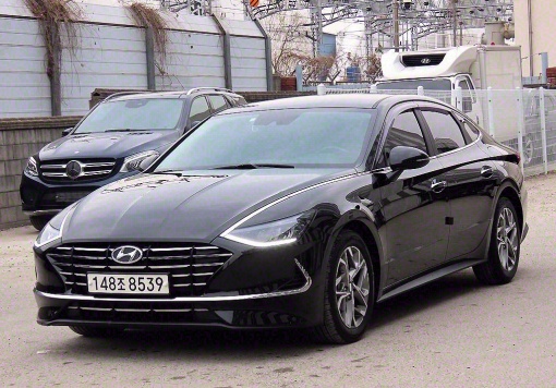 Hyundai Sonata (DN8)