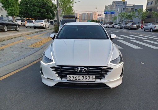 Hyundai Sonata (DN8)