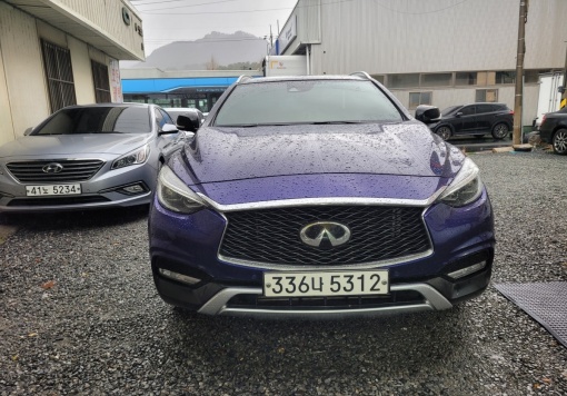 Infinity QX30