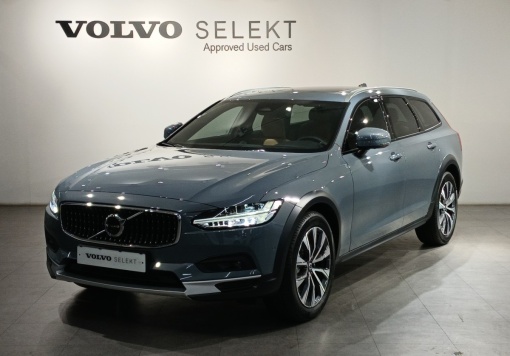 Volvo V90 Cross Country