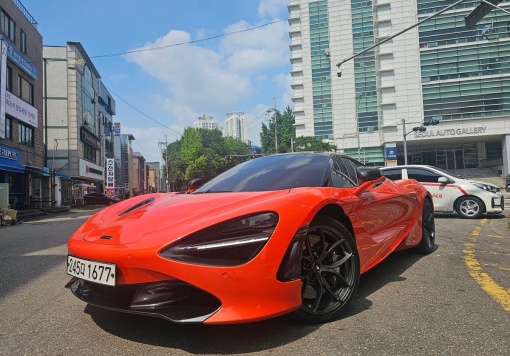 McLaren 720S