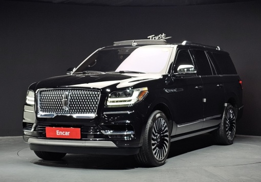 Lincoln Navigator 4th generation