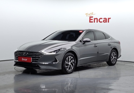 Hyundai Sonata Hybrid (DN8)