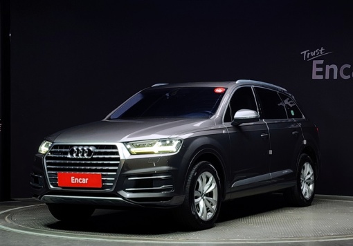 Audi Q7 (4M)