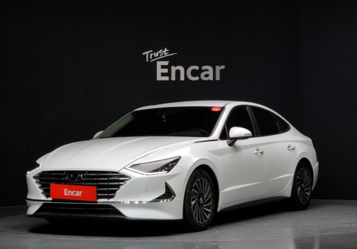 Hyundai Sonata Hybrid (DN8)