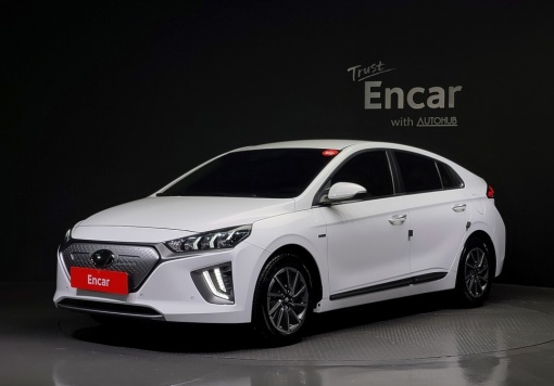 Hyundai The new Ioniq electric