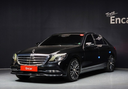 Mercedes-Benz S-Class W222