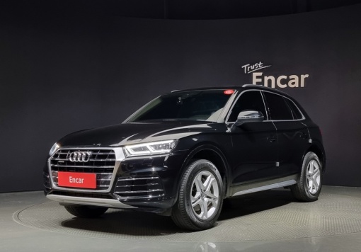 Audi Q5 (FY)