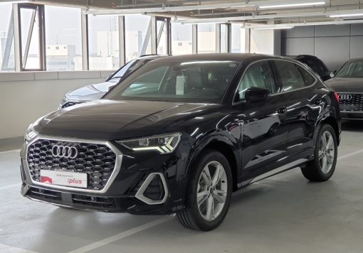 Audi Q3 (F3)