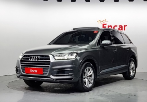 Audi Q7 (4M)