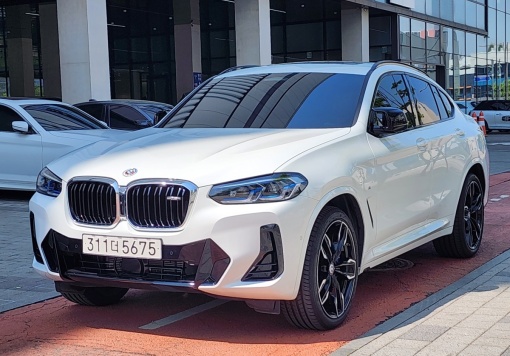 BMW X4 (G02)