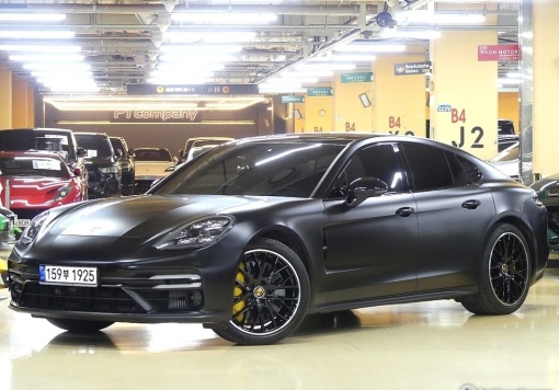 Porsche Panamera (971)