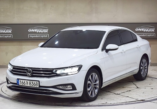 Volkswagen Passat GT (B8)