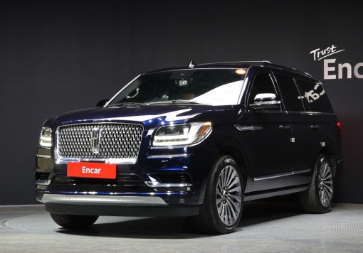 Lincoln Navigator 4th generation