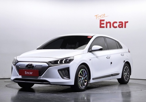 Hyundai The new Ioniq electric
