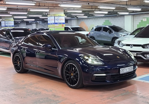 Porsche Panamera (971)