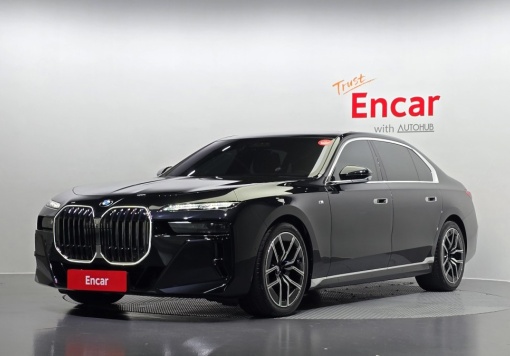 BMW 7 Series (G70)