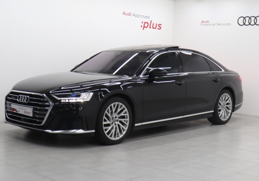 Audi A8 (D5)