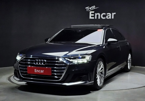 Audi A8 (D5)