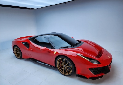 Ferrari 488 Pista