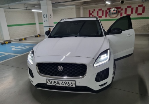 Jaguar E-PACE