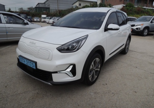 Kia niro plus