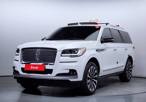 Lincoln Navigator 4th generation