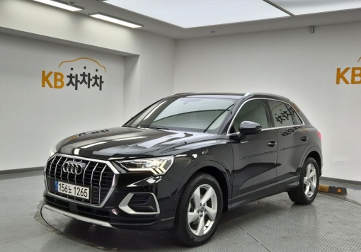 Audi Q3 (F3)