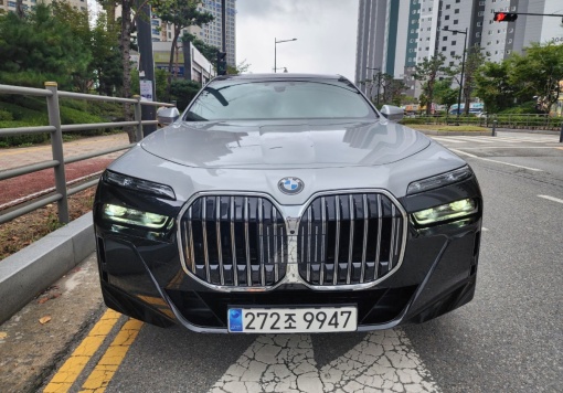 BMW 7 Series (G70)