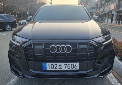 Audi Q7 (4M)