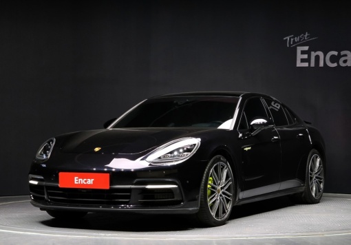 Porsche Panamera (971)