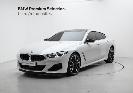 BMW 8 Series (G15)