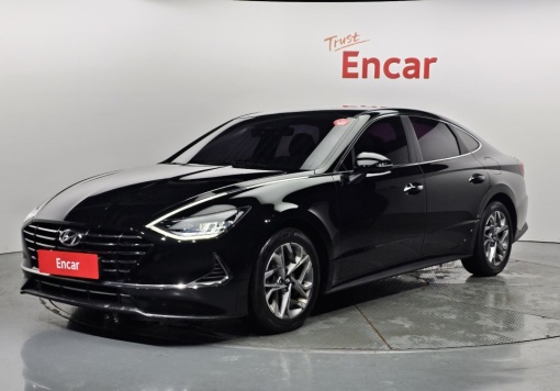Hyundai Sonata (DN8)
