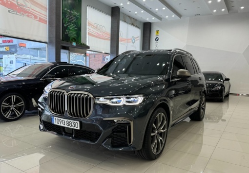 BMW X7 (G07)